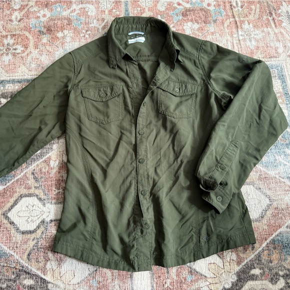 Columbia Omni-Shade Button-Down Shirt - Small - Picture 1 of 3